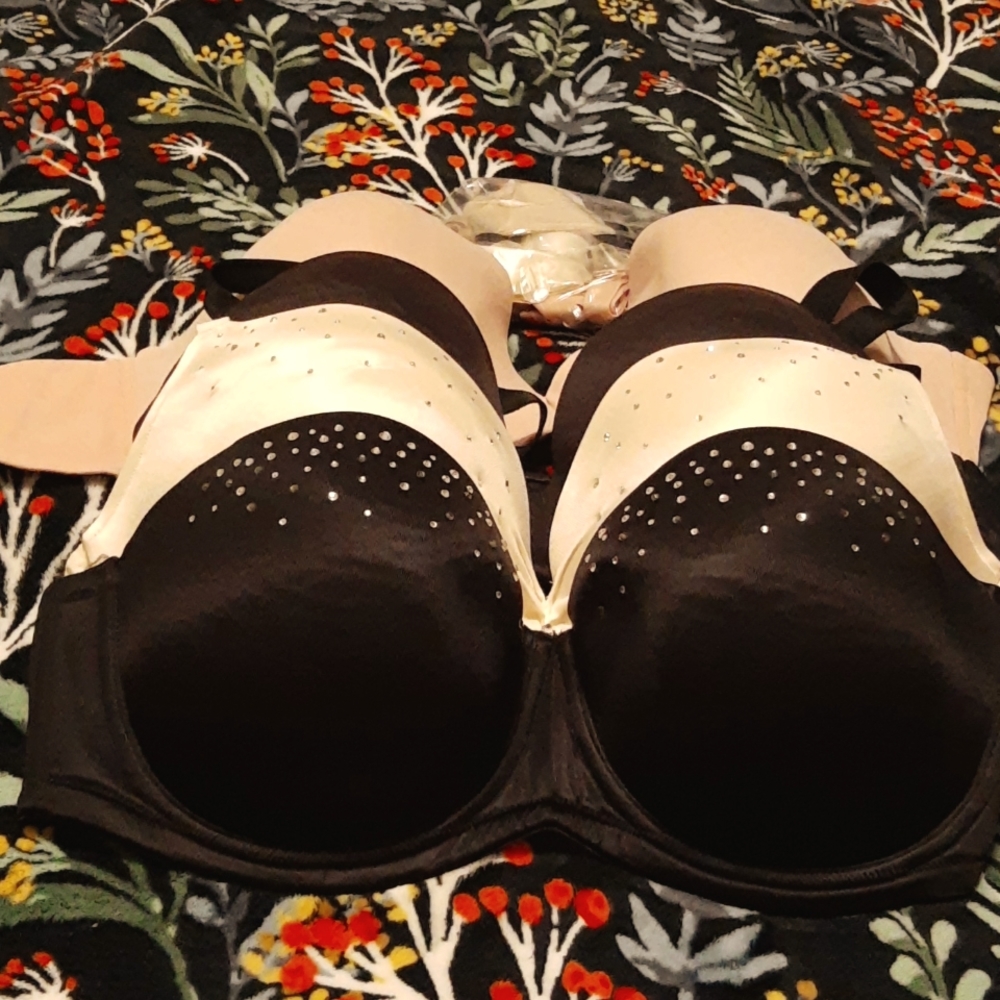 Lane Bryant bras lot of 4 size 42DD